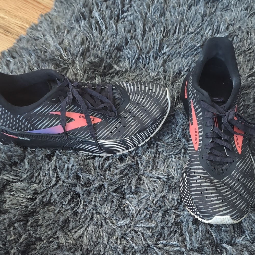 Brooks Hyperion Tempo
